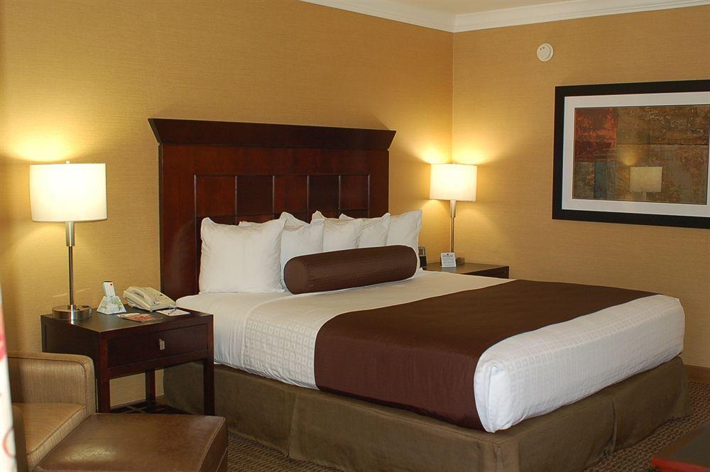 Best Western Plus Carriage Inn Los Angeles Dış mekan fotoğraf