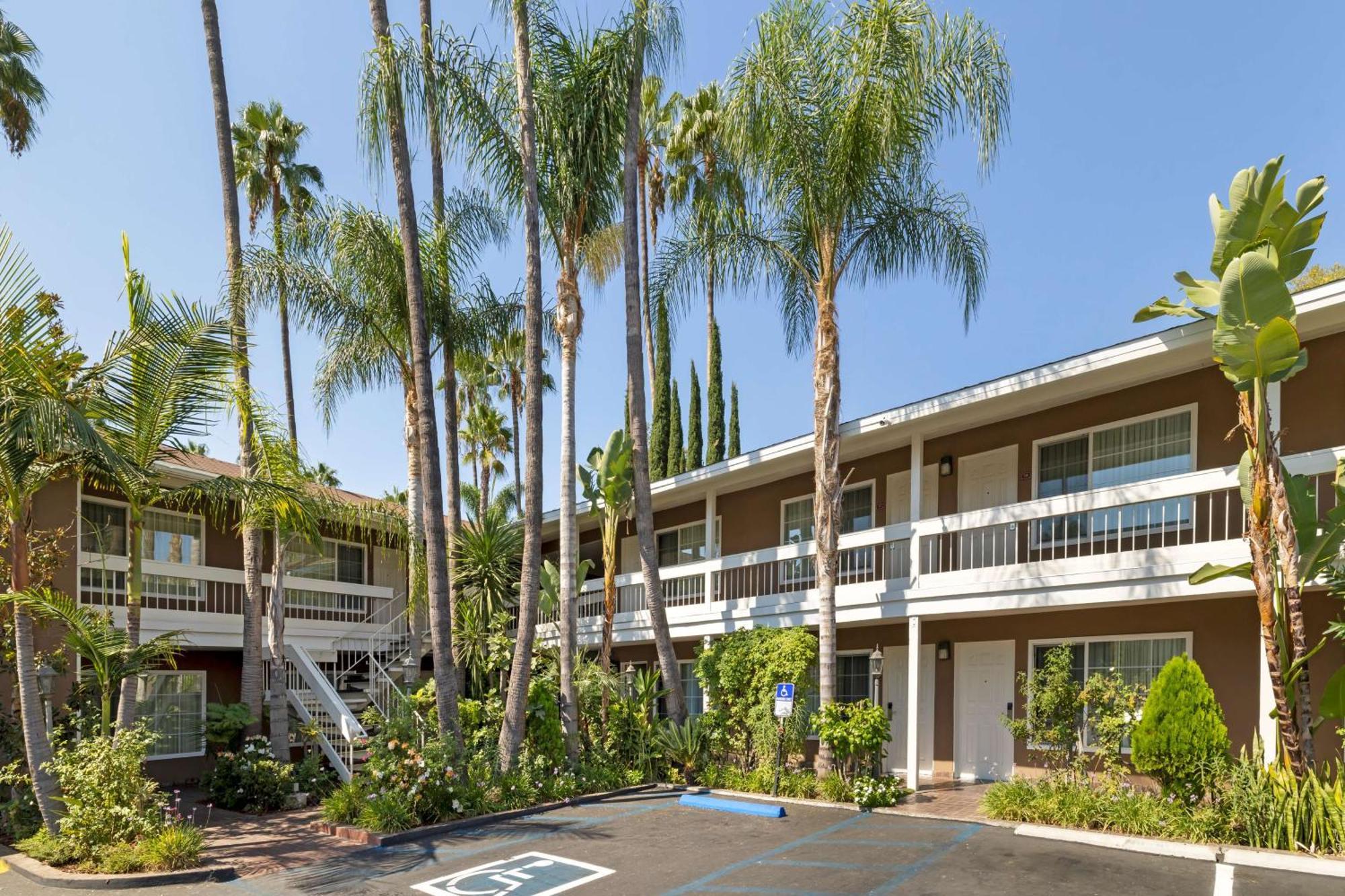 Best Western Plus Carriage Inn Los Angeles Dış mekan fotoğraf